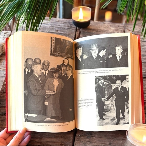 VINTAGE 1977 Conflict & Crisis by Robert J. Donovan - Hardcover Book - Picture 13 of 16